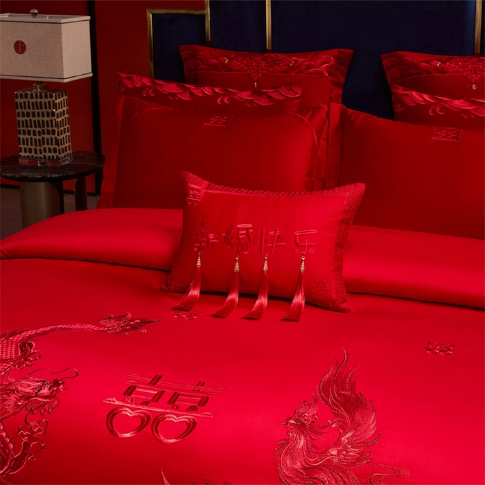 91家纺网 家纺一手货源 找家纺 红番天家居馆 （控价）2025新款纯棉新中式刺绣婚庆四件套（每款供货价的基础上一切活动券后+100） 心有灵犀-红
