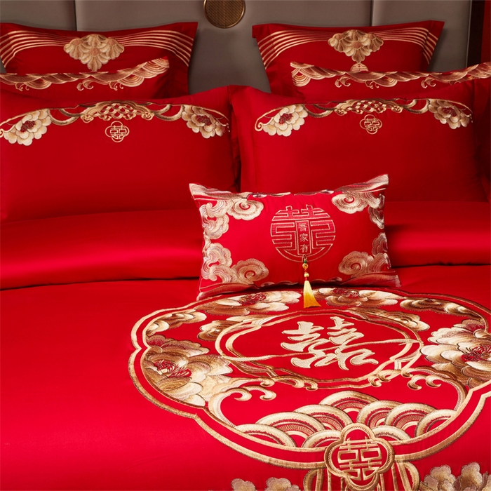 91家纺网 家纺一手货源 找家纺 红番天家居馆 （控价）2025新款纯棉新中式刺绣婚庆四件套（每款供货价的基础上一切活动券后+100） 绮梦花境-金