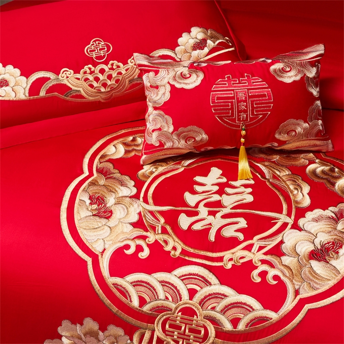 91家纺网 家纺一手货源 找家纺 红番天家居馆 （控价）2025新款纯棉新中式刺绣婚庆四件套（每款供货价的基础上一切活动券后+100） 绮梦花境-金