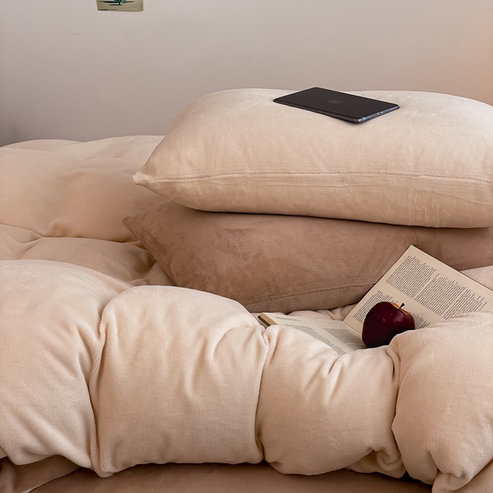 91家纺网 家纺一手货源 找家纺 （总）三朵家纺 2025新款法莱绒混搭四件套