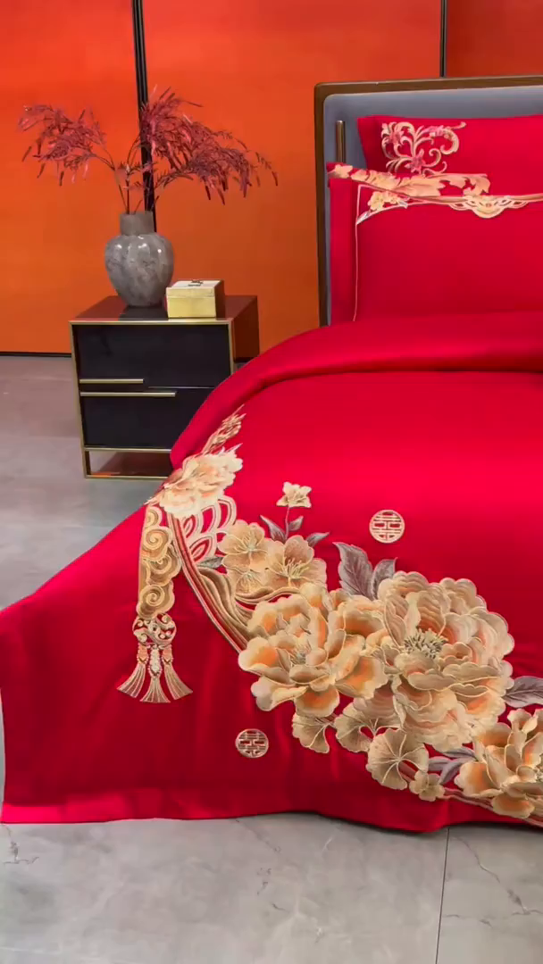 91家纺网 家纺一手货源 找家纺 红番天家居馆 （控价）2025新款纯棉新中式刺绣婚庆四件套（每款供货价的基础上一切活动券后+100） 繁花筑梦-金