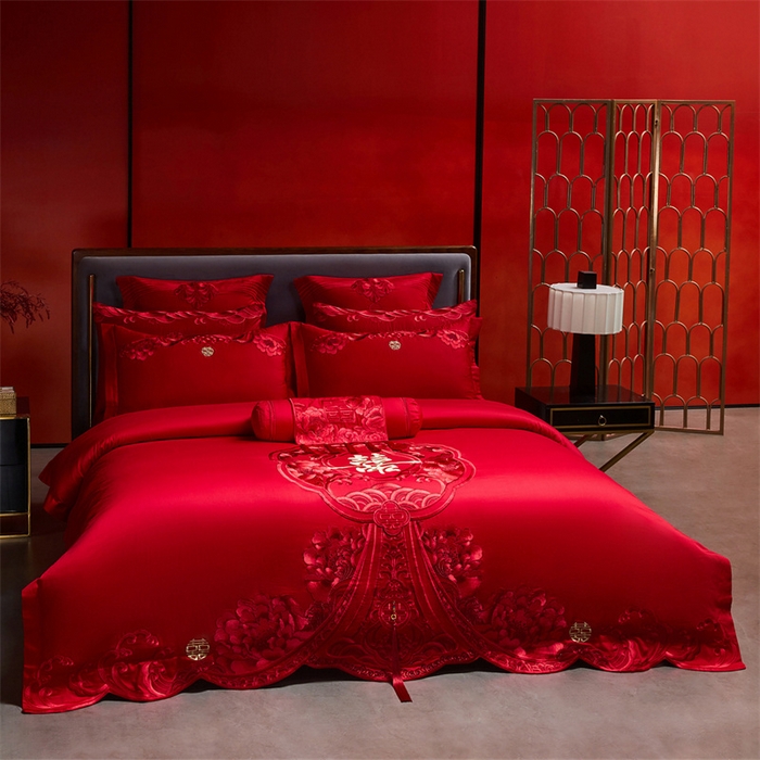 91家纺网 家纺一手货源 找家纺 红番天家居馆 （控价）2025新款纯棉新中式刺绣婚庆四件套（每款供货价的基础上一切活动券后+100） 绮梦花境-红