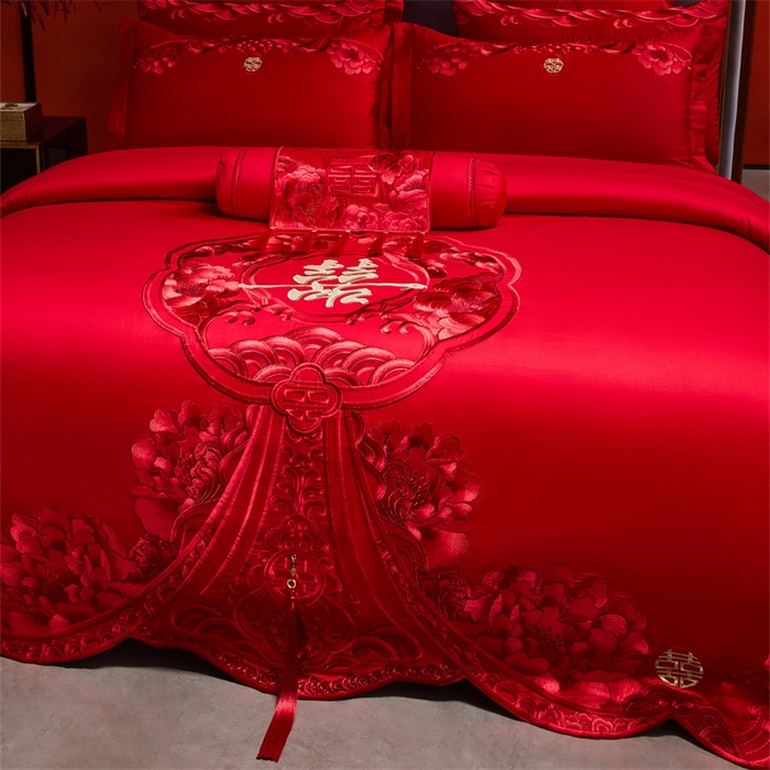 91家纺网 家纺一手货源 找家纺 红番天家居馆 （控价）2025新款纯棉新中式刺绣婚庆四件套（每款供货价的基础上一切活动券后+100） 绮梦花境-红