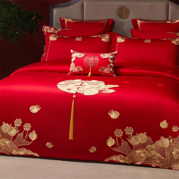91家纺网 家纺一手货源 找家纺 红番天家居馆 （控价）2025新款纯棉贡缎提花婚庆四件套（每款供货价的基础上一切活动券后+100） 榴连忘返-金