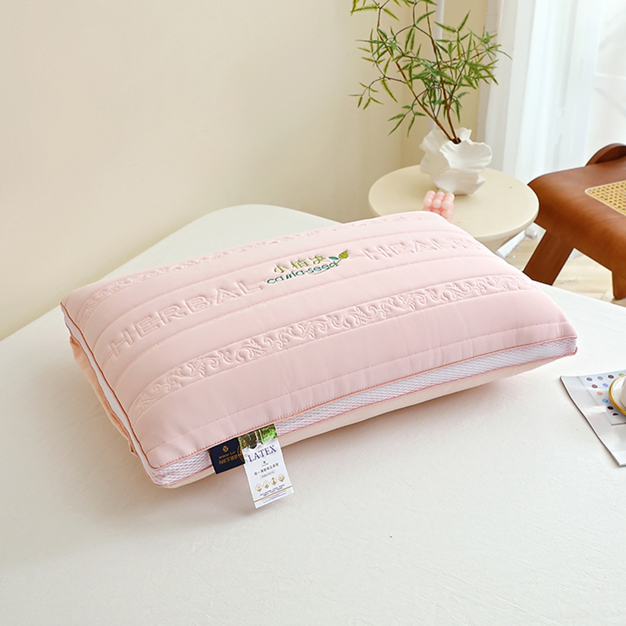 91家纺网 家纺一手货源 找家纺 万聚凯枕芯 2025新款小植决枕枕头枕芯 粉色