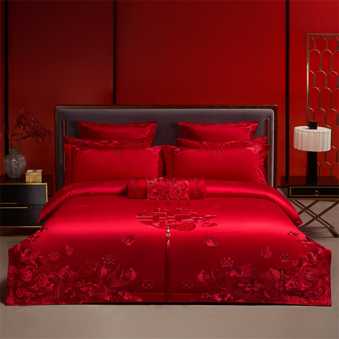 91家纺网 家纺一手货源 找家纺 红番天家居馆 （控价）2025新款纯棉贡缎提花婚庆四件套（每款供货价的基础上一切活动券后+100） 榴连忘返-红