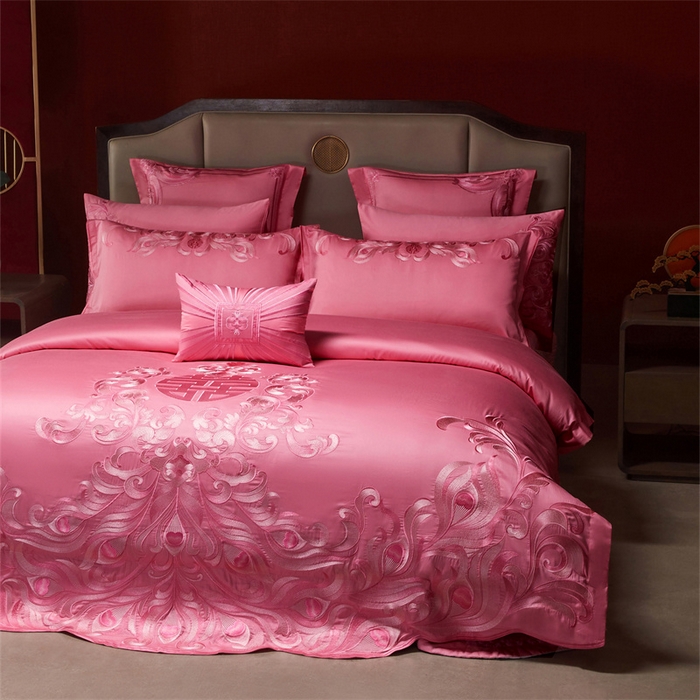 91家纺网 家纺一手货源 找家纺 红番天家居馆 （控价）2025新款纯棉贡缎提花婚庆四件套（每款供货价的基础上一切活动券后+100） 爱的韶华-粉