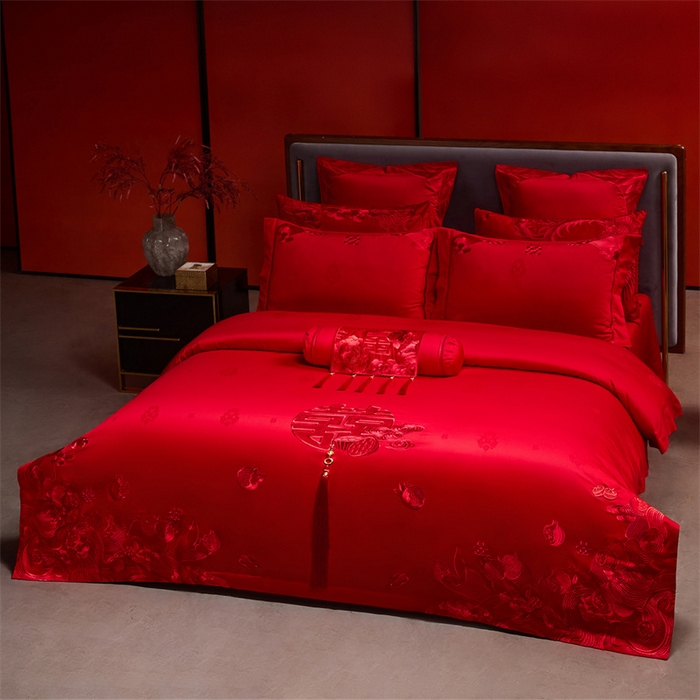 91家纺网 家纺一手货源 找家纺 红番天家居馆 （控价）2025新款纯棉贡缎提花婚庆四件套（每款供货价的基础上一切活动券后+100） 榴连忘返-红