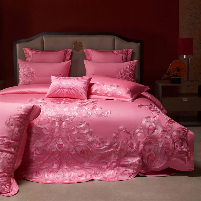 91家纺网 家纺一手货源 找家纺 红番天家居馆 （控价）2025新款纯棉贡缎提花婚庆四件套（每款供货价的基础上一切活动券后+100） 爱的韶华-粉