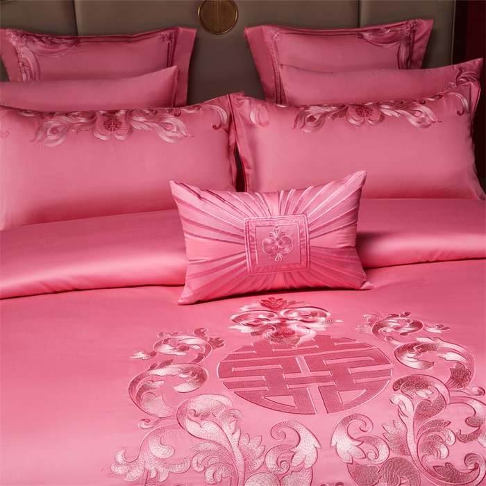 91家纺网 家纺一手货源 找家纺 红番天家居馆 （控价）2025新款纯棉贡缎提花婚庆四件套（每款供货价的基础上一切活动券后+100） 爱的韶华-粉