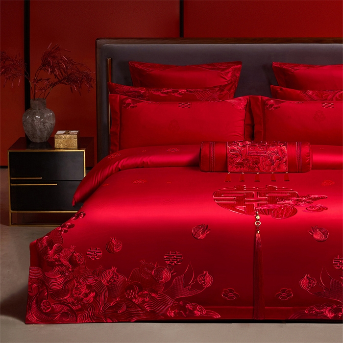 91家纺网 家纺一手货源 找家纺 红番天家居馆 （控价）2025新款纯棉贡缎提花婚庆四件套（每款供货价的基础上一切活动券后+100） 榴连忘返-红