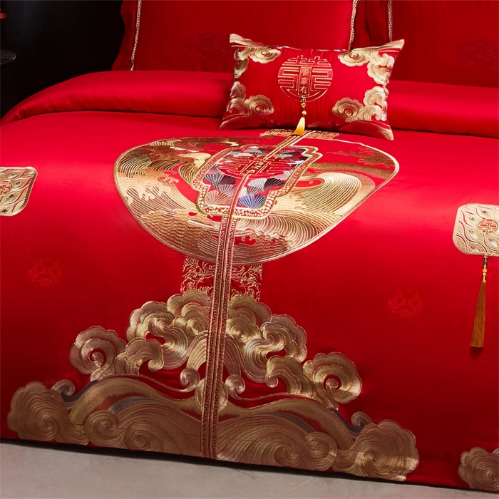 91家纺网 家纺一手货源 找家纺 红番天家居馆 （控价）2025新款纯棉贡缎提花婚庆四件套（每款供货价的基础上一切活动券后+100） 听澜同心-金