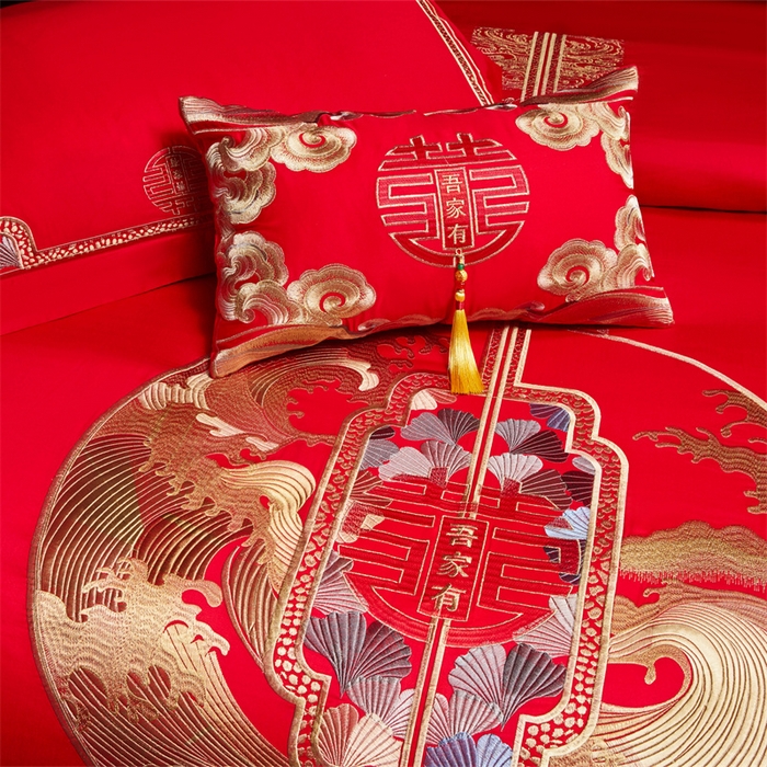 91家纺网 家纺一手货源 找家纺 红番天家居馆 （控价）2025新款纯棉贡缎提花婚庆四件套（每款供货价的基础上一切活动券后+100） 听澜同心-金