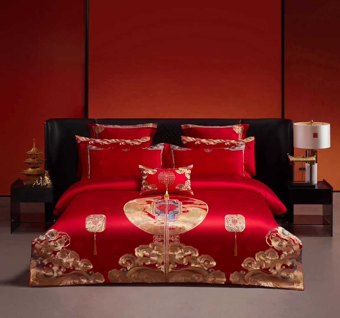 91家纺网 家纺一手货源 找家纺 红番天家居馆 （控价）2025新款纯棉贡缎提花婚庆四件套（每款供货价的基础上一切活动券后+100） 听澜同心-金
