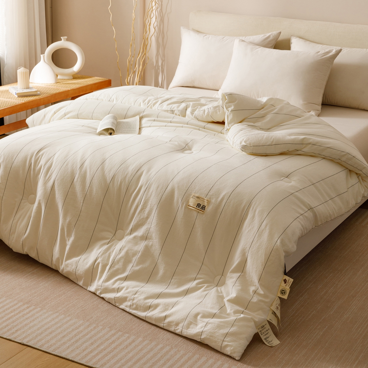 91家纺网 家纺一手货源 找家纺 子由家居 2025新款全棉纯棉无印条纹99大豆被被子被芯 条纹99大豆被-自然光