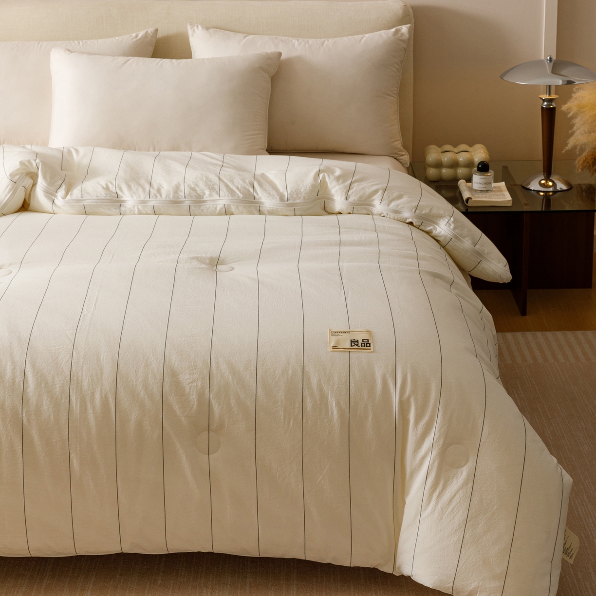 91家纺网 家纺一手货源 找家纺 子由家居 2025新款全棉纯棉无印条纹99大豆被被子被芯 条纹99子母被-自然光