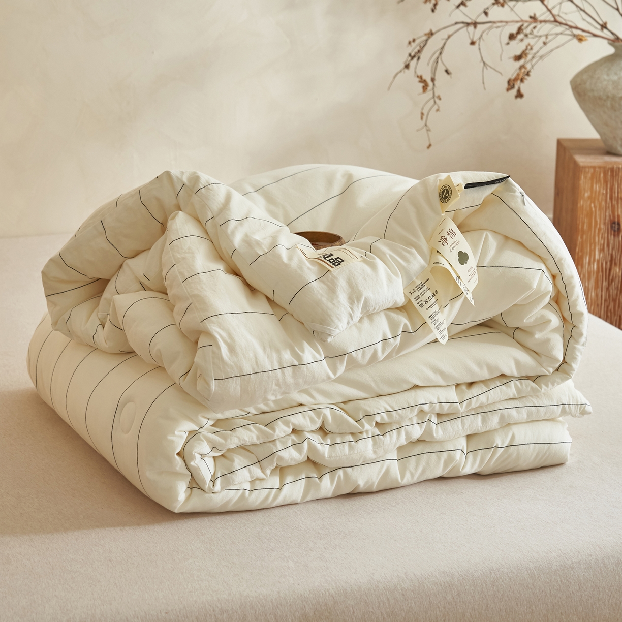 91家纺网 家纺一手货源 找家纺 子由家居 2025新款全棉纯棉无印条纹99大豆被被子被芯 条纹99大豆被-简约风