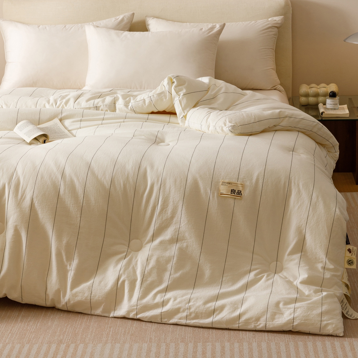 91家纺网 家纺一手货源 找家纺 子由家居 2025新款全棉纯棉无印条纹99大豆被被子被芯 条纹99大豆被-自然光