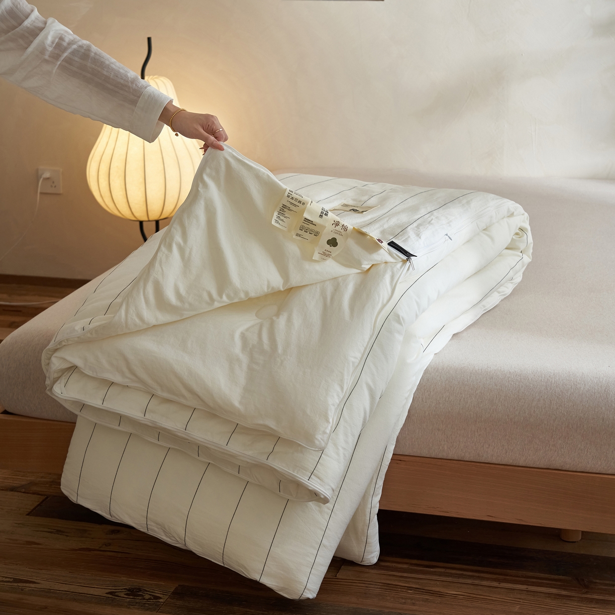 91家纺网 家纺一手货源 找家纺 子由家居 2025新款全棉纯棉无印条纹99大豆被被子被芯 条纹99子母被-简约风