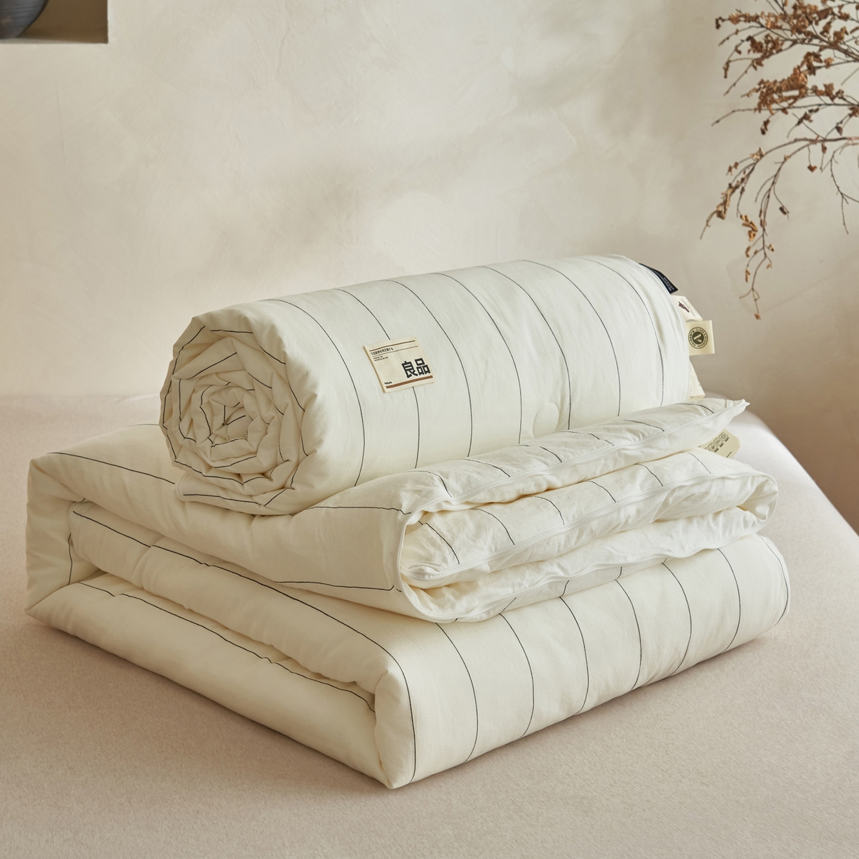 91家纺网 家纺一手货源 找家纺 子由家居 2025新款全棉纯棉无印条纹99大豆被被子被芯 条纹99子母被-简约风