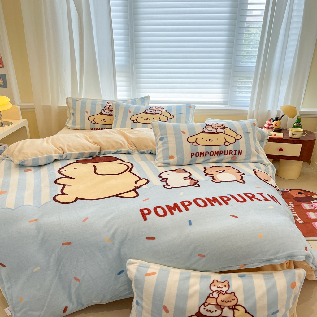 91家纺网 家纺一手货源 找家纺 金爱家 2025新品大版卡通平网数码印花加厚高克重牛奶绒皮卡丘系列四件套 绒大版-布丁狗伙伴