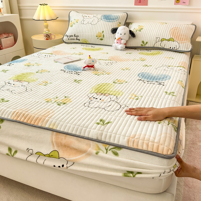 摩妮卡 2025新款小清新系列印花牛奶绒夹棉床笠三件套 快乐小白