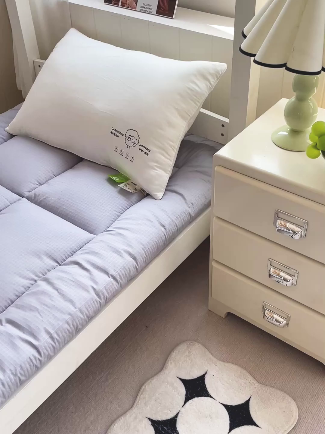 91家纺网 家纺一手货源 找家纺 （总）爱彼家纺 2025新款学生季无印风水洗棉褥子枕芯学生套件宿舍单人90x190床褥套床垫套