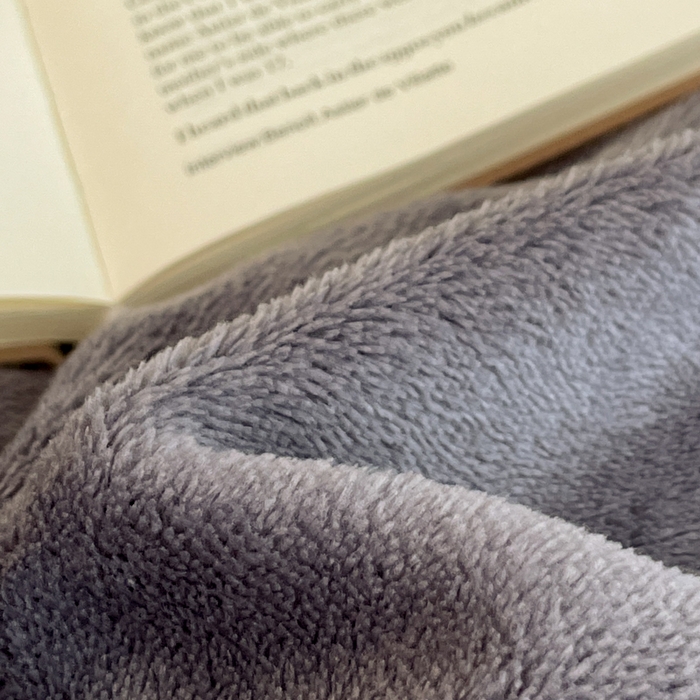 91家纺网 家纺一手货源 找家纺 三朵家纺 2025新款法莱绒混搭四件套 匆匆那年