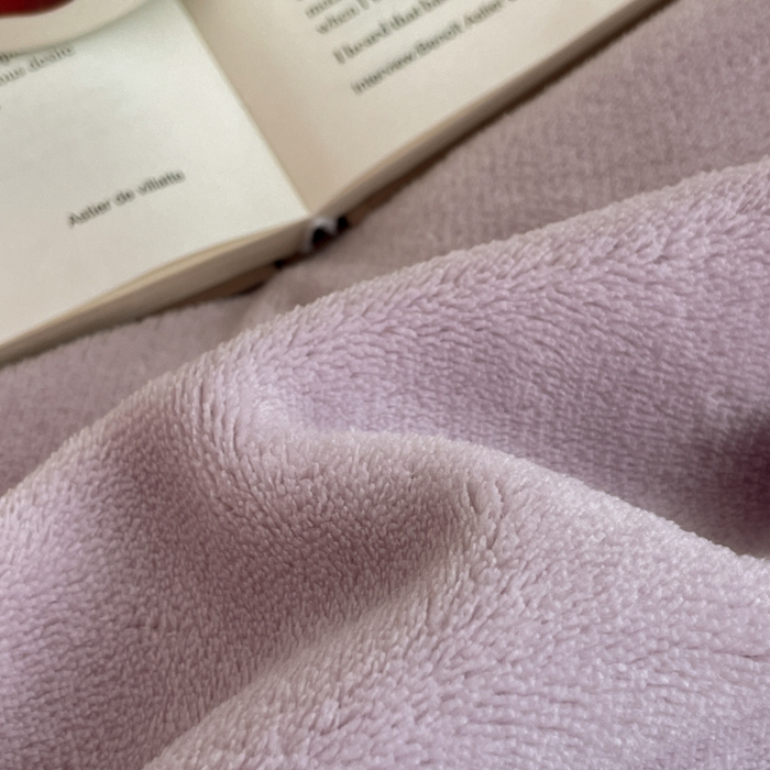 91家纺网 家纺一手货源 找家纺 三朵家纺 2025新款法莱绒混搭四件套 淡紫+薰衣草