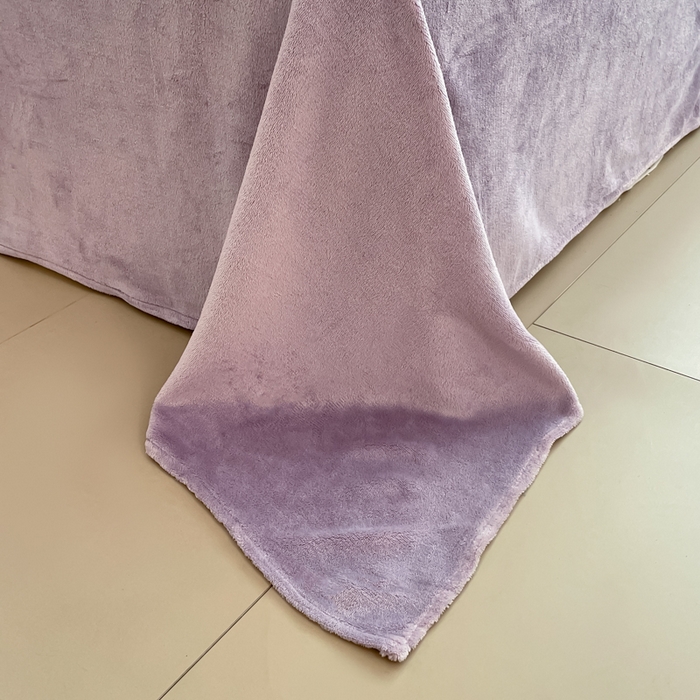 91家纺网 家纺一手货源 找家纺 三朵家纺 2025新款法莱绒混搭四件套 淡紫+薰衣草