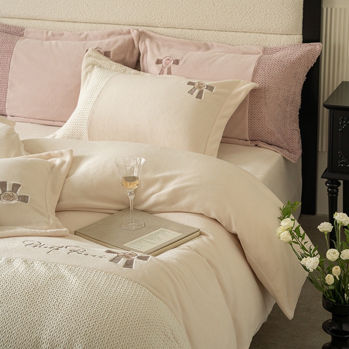 91家纺网 家纺一手货源 找家纺 （总）FORTWO家纺 2024新款230G牛奶绒四件套-初心（绒）