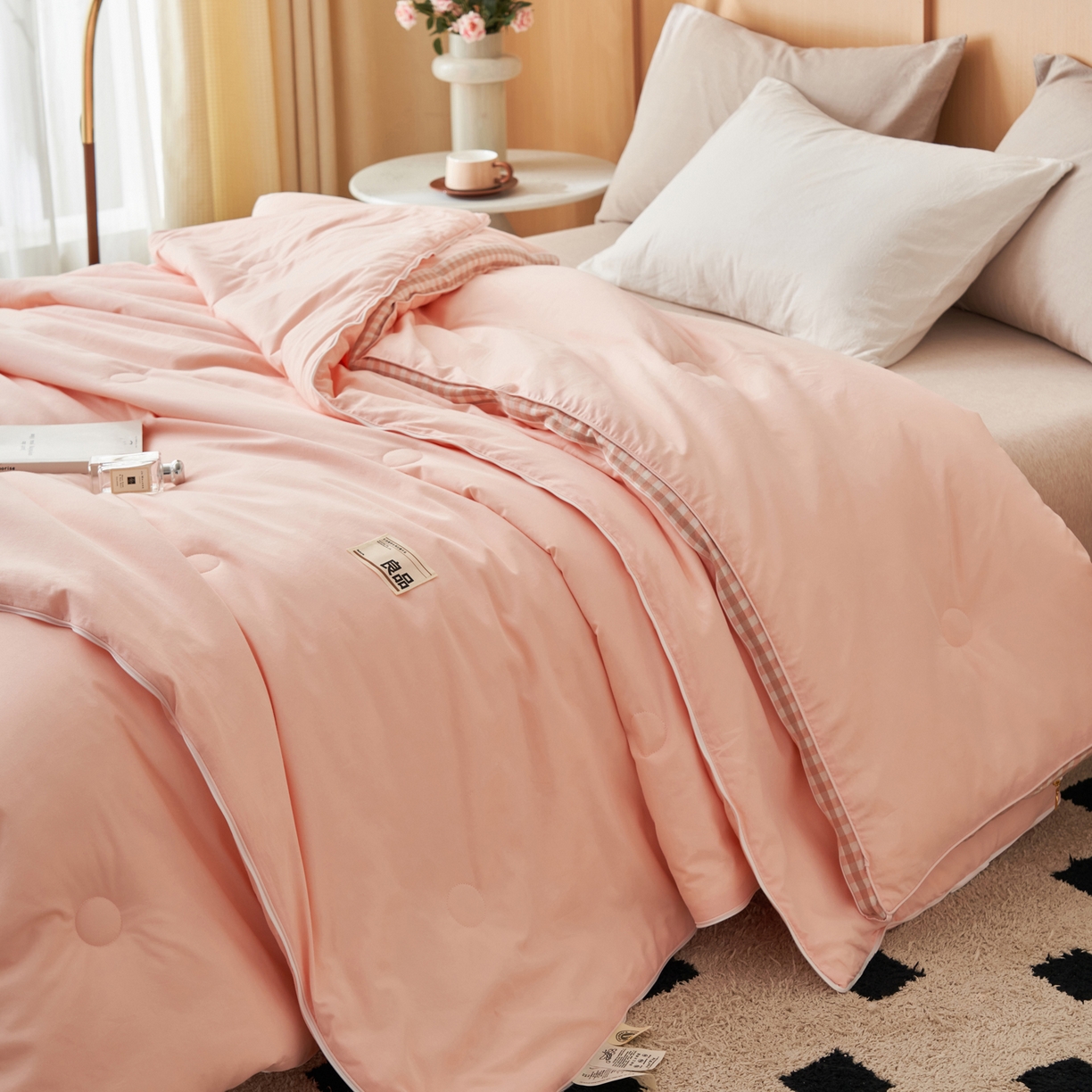 91家纺网 家纺一手货源 找家纺 （总）子由家居 2025新款无印风棋盘格立体大豆子母被被子被芯