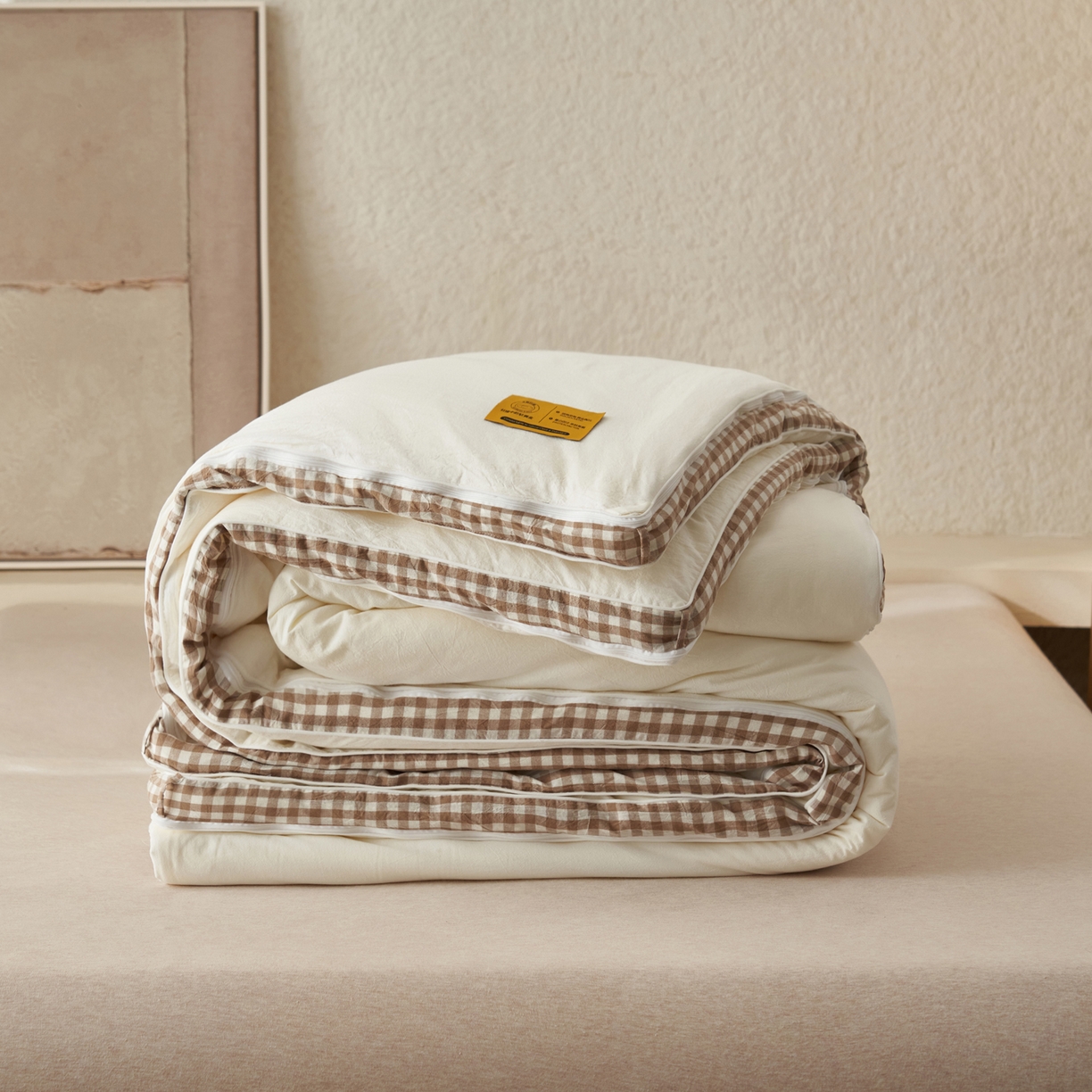 91家纺网 家纺一手货源 找家纺 子由家居 2025新款无印风棋盘格立体大豆子母被被子被芯 棋盘格子母被-本白