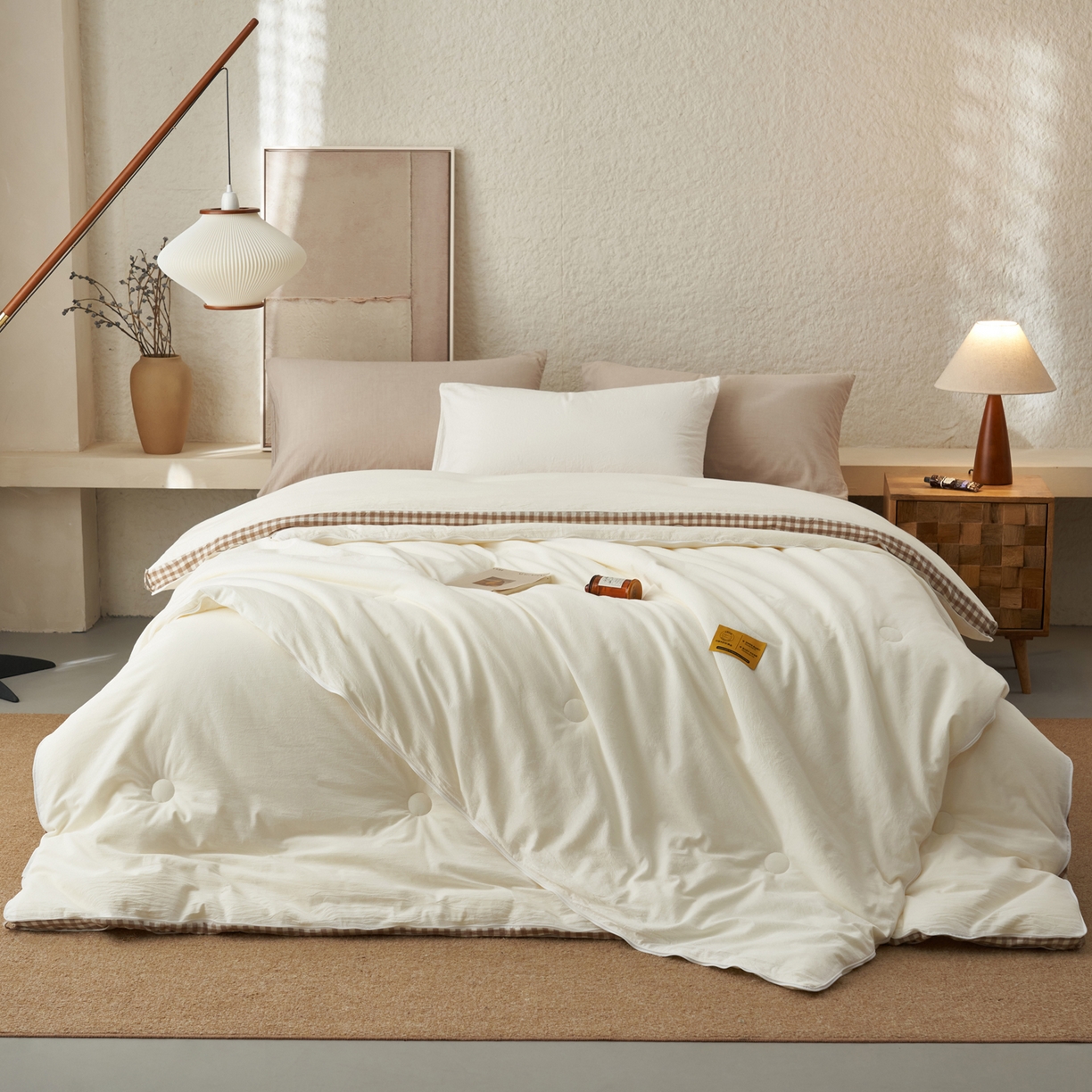 91家纺网 家纺一手货源 找家纺 子由家居 2025新款无印风棋盘格立体大豆子母被被子被芯 棋盘格子母被-本白