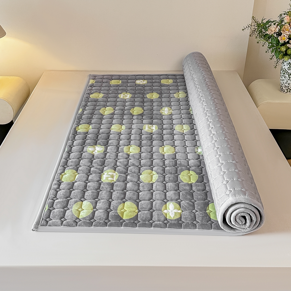 手艺人家纺 2025新款 新格子宝宝绒床垫 DT56