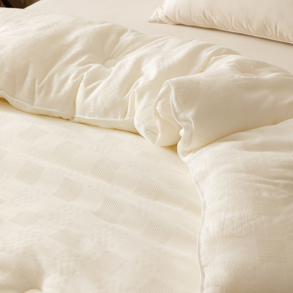 91家纺网 家纺一手货源 找家纺 子由家居 2025新款纯棉水洗方格华夫格55大豆被-自然光 方格华夫格大豆被