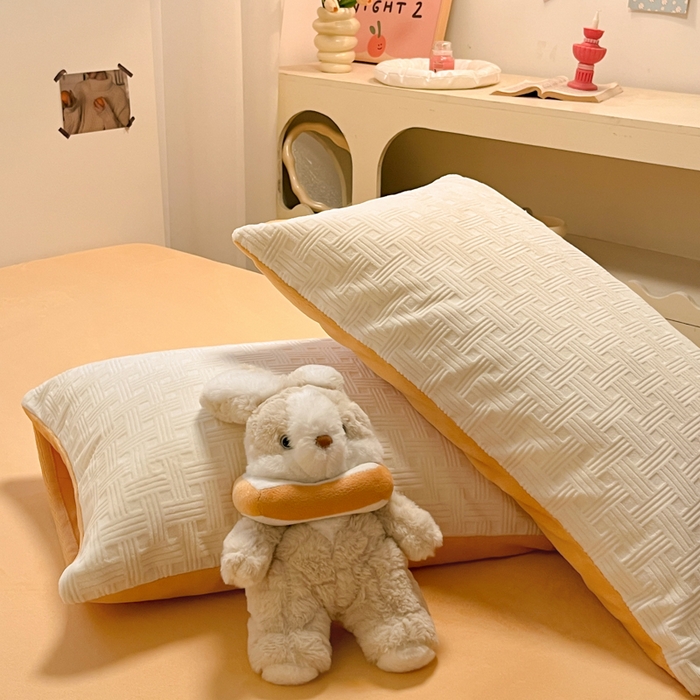 91家纺网 家纺一手货源 找家纺 （总）如一 2025新款A类3D立体雕花牛奶绒四件套