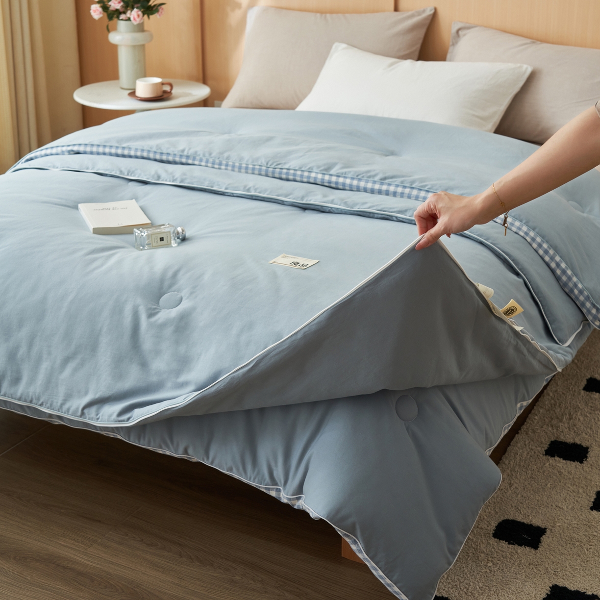 91家纺网 家纺一手货源 找家纺 子由家居 2025新款无印风棋盘格立体大豆被被子被芯 棋盘格-浅蓝
