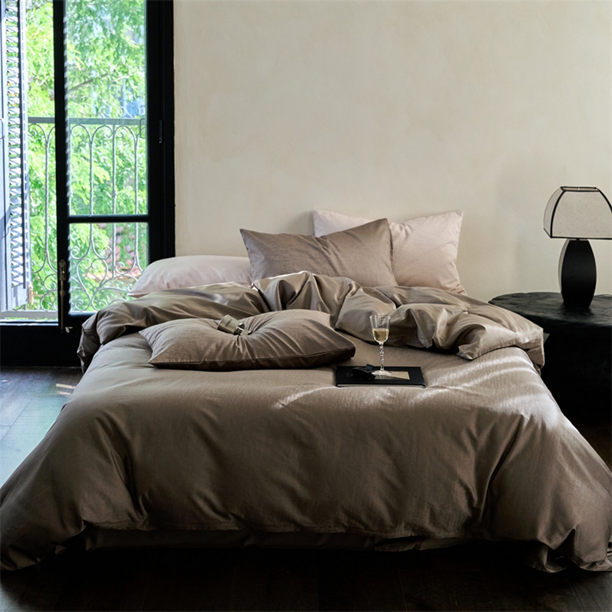 91家纺网 家纺一手货源 找家纺 （总）ONE TWO ONE 121 2025新款100S长绒棉贡缎提花四件套-莳光线条【提供买家秀】【会员-20】