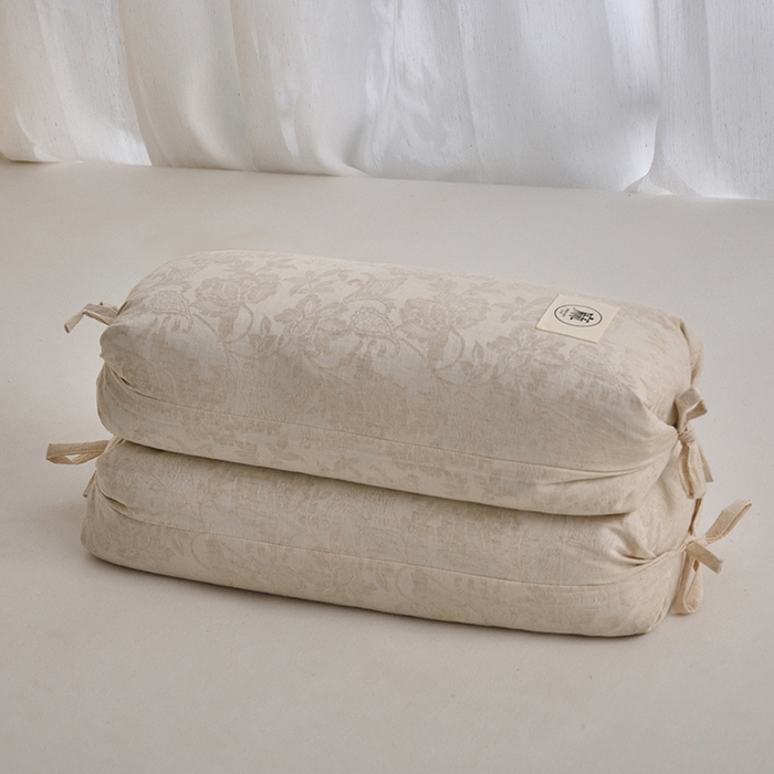 91家纺网 家纺一手货源 找家纺 明星枕业 2025新款棉麻提花荞麦枕头可调节大糖果枕护颈椎亚麻枕芯可拆洗便携午睡枕 调节枕-西菲