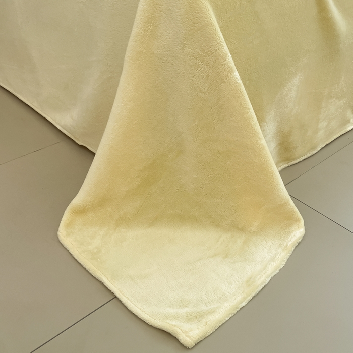 91家纺网 家纺一手货源 找家纺 三朵家纺 2025新款法莱绒混搭四件套 嫩绿+奶黄