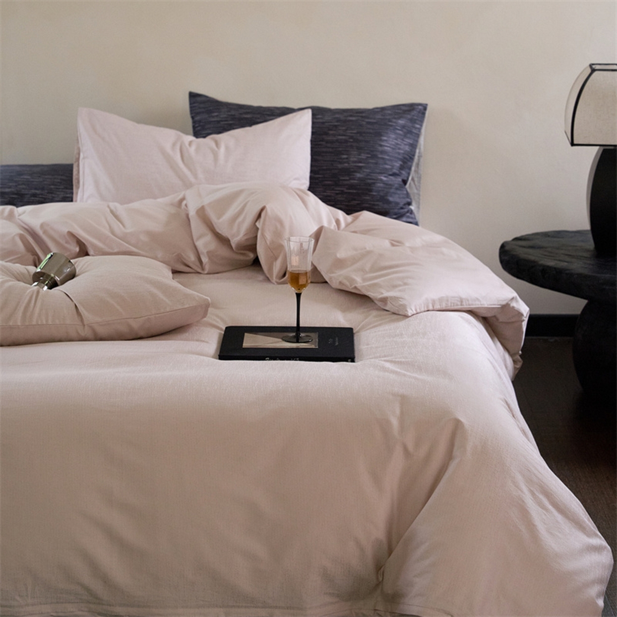 91家纺网 家纺一手货源 找家纺 （总）ONE TWO ONE 121 2025新款100S长绒棉贡缎提花四件套-莳光线条【提供买家秀】【会员-20】