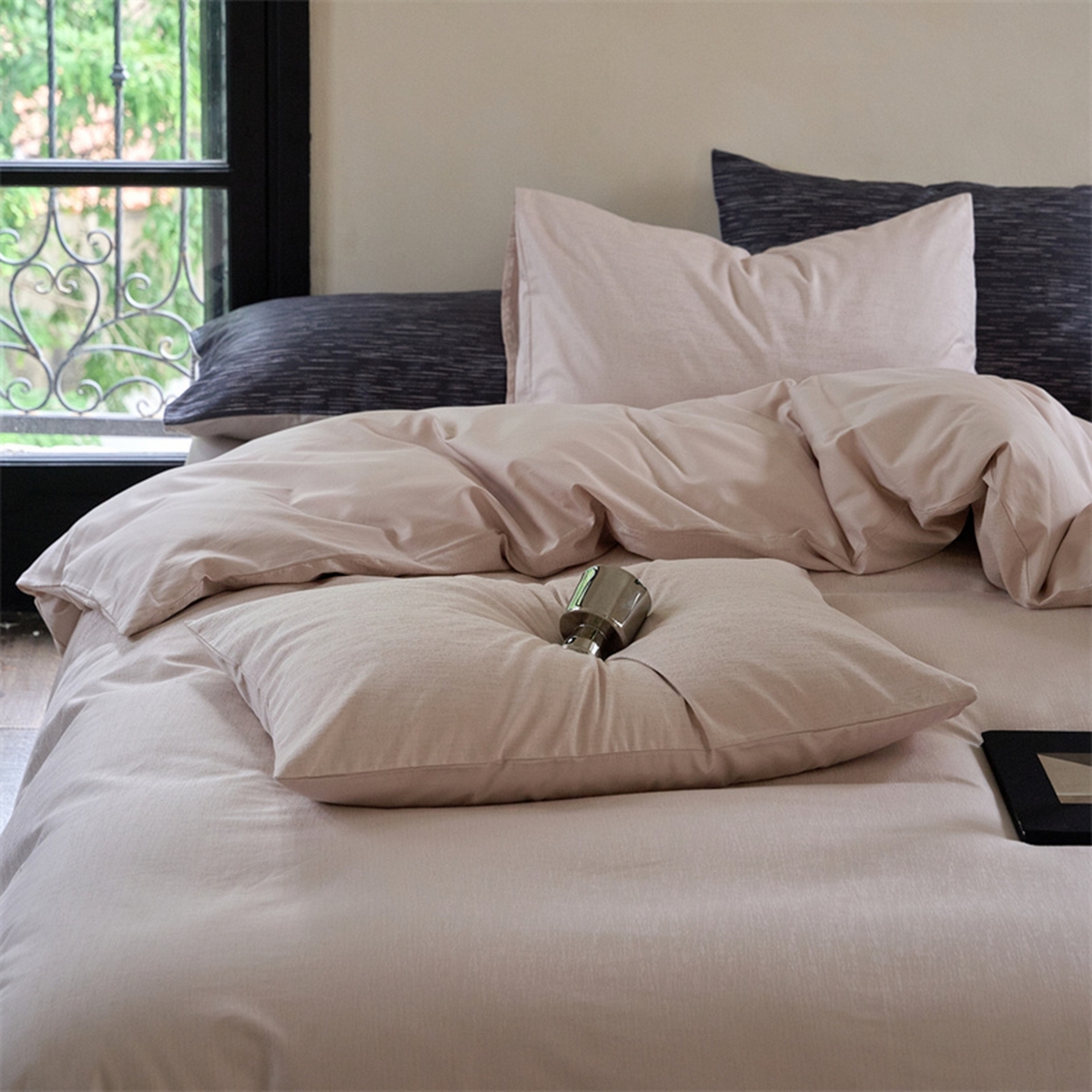 91家纺网 家纺一手货源 找家纺 （总）ONE TWO ONE 121 2025新款100S长绒棉贡缎提花四件套-莳光线条【提供买家秀】【会员-20】