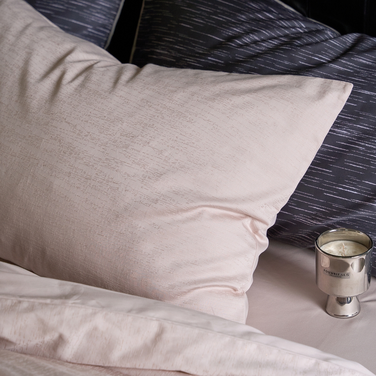 91家纺网 家纺一手货源 找家纺 （总）ONE TWO ONE 121 2025新款100S长绒棉贡缎提花四件套-莳光线条【提供买家秀】【会员-20】