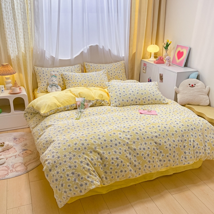 91家纺网 家纺一手货源 找家纺 如一 2025新款A类3D立体雕花牛奶绒四件套 花漾-黄