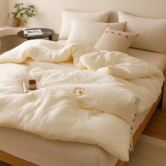 91家纺网 家纺一手货源 找家纺 （总）子由家居 2025新款家居双层邹邹纱大豆冬被系列