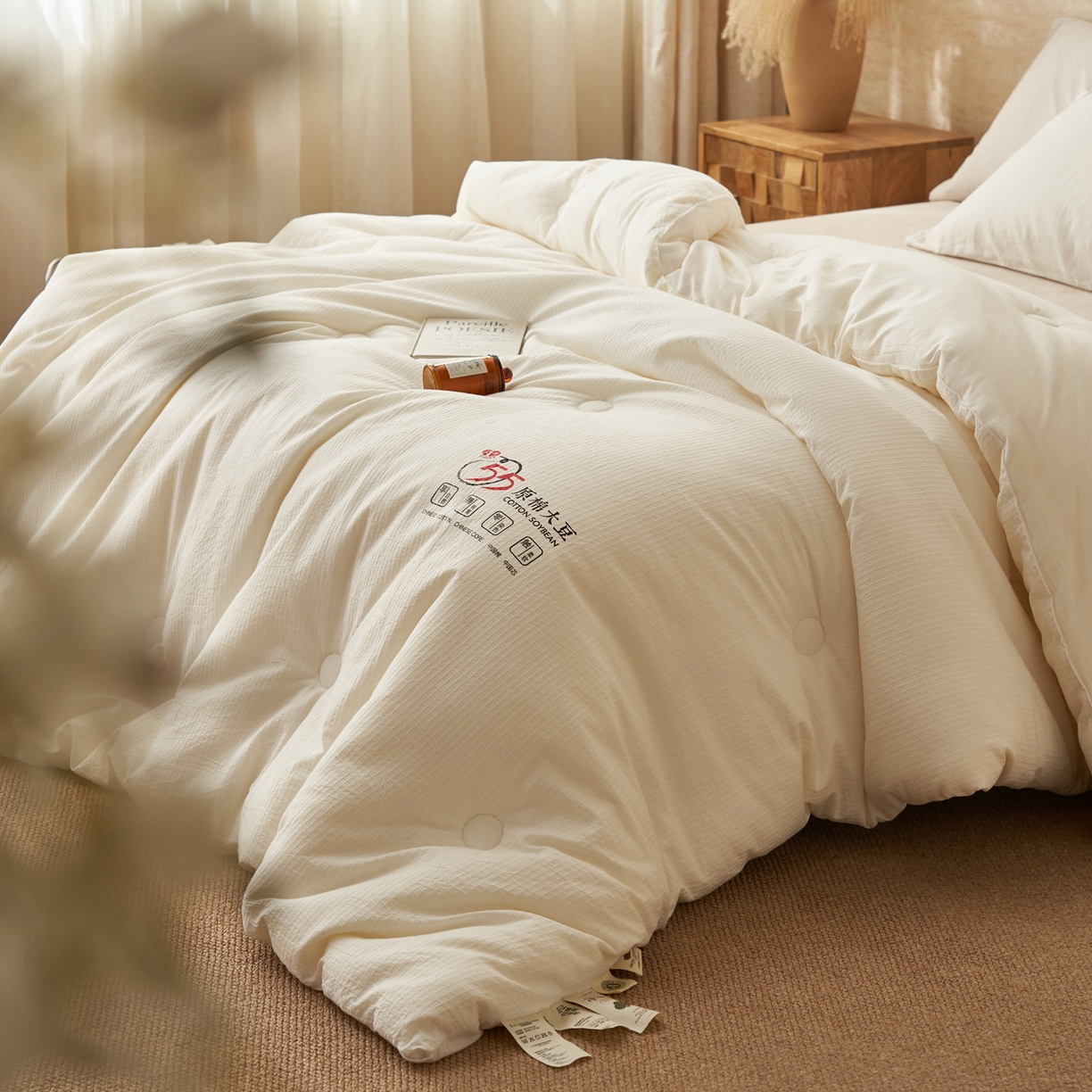 91家纺网 家纺一手货源 找家纺 子由家居 2025新款纯棉水洗棉经典小格提花55大豆被被子被芯 经典小格55大豆被