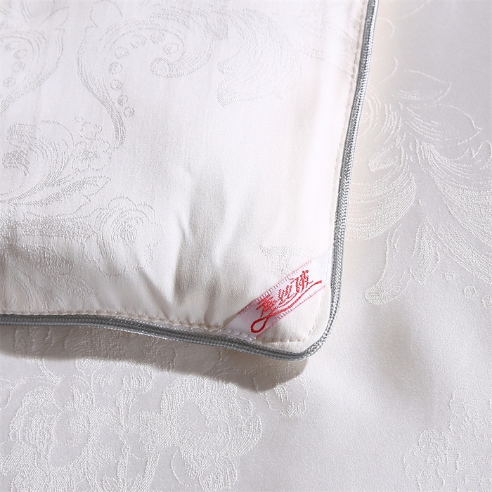91家纺网 家纺一手货源 找家纺 芭芭棉家纺 2025新款全棉提花云端之梦被子被芯 云端之梦白色