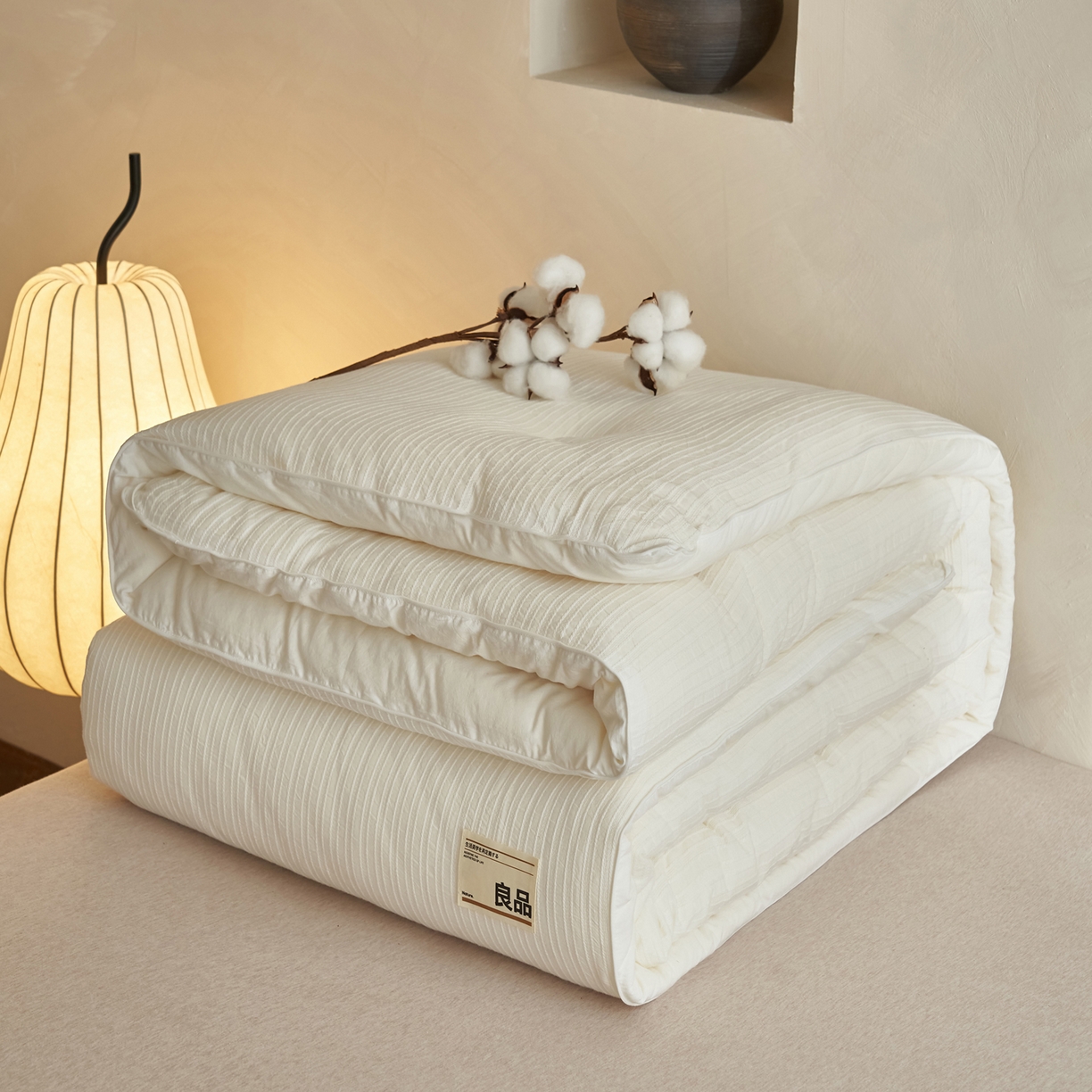 91家纺网 家纺一手货源 找家纺 子由家居 2025新款水洗简约条纹大豆冬被被子被芯 色织条纹-本白