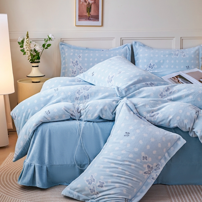 91家纺网 家纺一手货源 找家纺 （总）尚品凤凰 2025新款雕花绒牛奶绒四件套